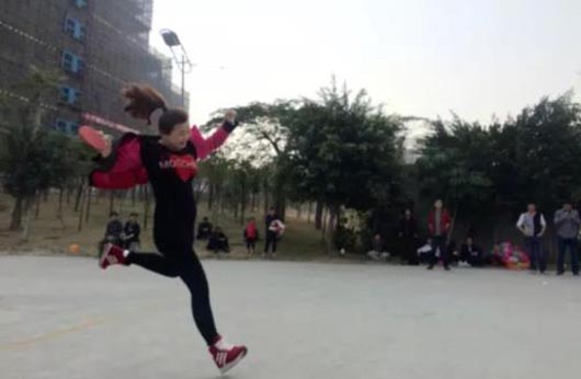 運(yùn)動會之乒乓球